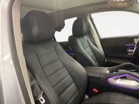 Used 2025 Mercedes-Benz GLS 450 4MATIC image 29