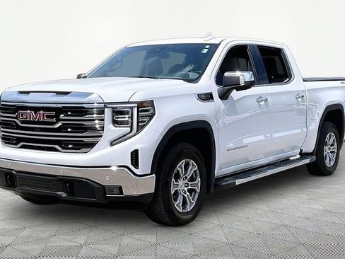 Used 2023 GMC Sierra 1500 SLT w/ SLT Convenience Package AWD/4WD image 3