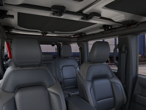 New 2026 Ford Bronco Outer Banks AWD/4WD image 12