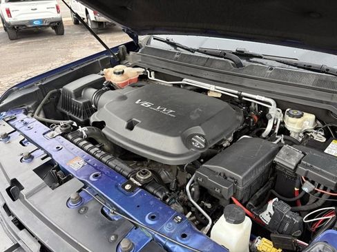 Used 2017 Chevrolet Colorado Z71 image 11