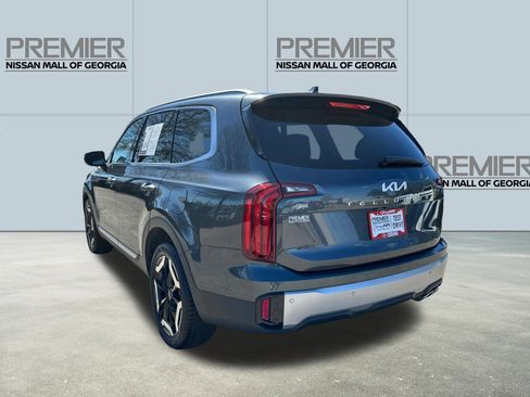 Used 2023 Kia Telluride S w/ S Sunroof Package image 7