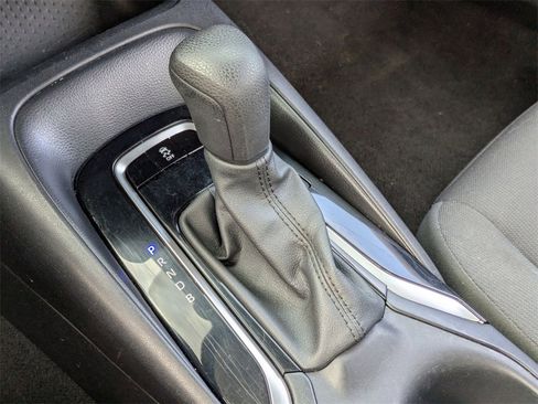 Used 2024 Toyota Corolla LE image 23