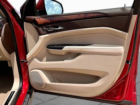 Used 2016 Cadillac SRX Luxury w/ Driver Awareness Package FWD image 23