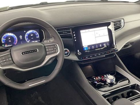 New 2025 Jeep Wagoneer Series II image 15