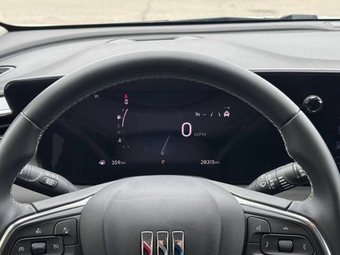 Used 2025 Buick Encore GX Preferred FWD image 39