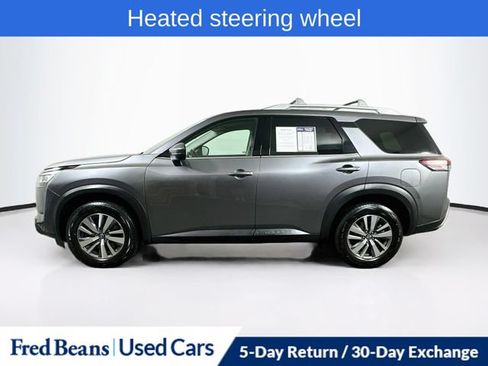 Used 2022 Nissan Pathfinder SL AWD/4WD image 5