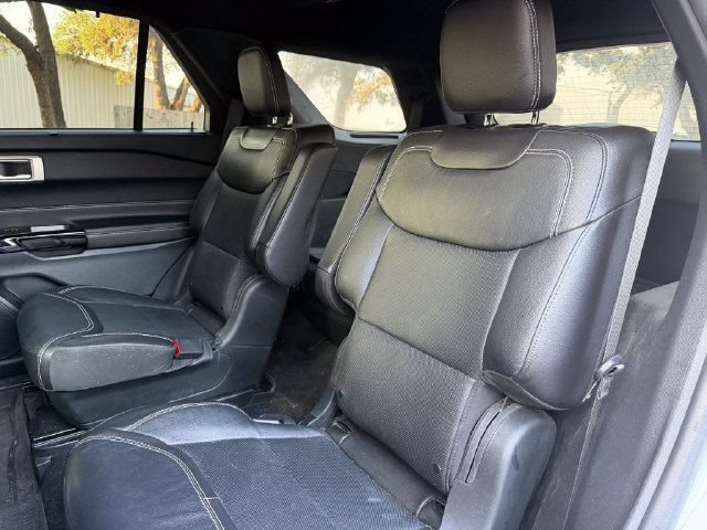 Used 2023 Ford Explorer ST w/ Equipment Group 401A AWD/4WD image 19