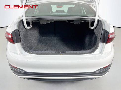 Used 2025 Volkswagen Jetta Sport FWD image 10