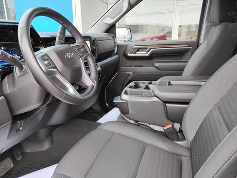 Used 2023 Chevrolet Silverado 1500 RST image 11