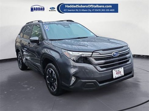 Certified 2025 Subaru Forester Premium image 7