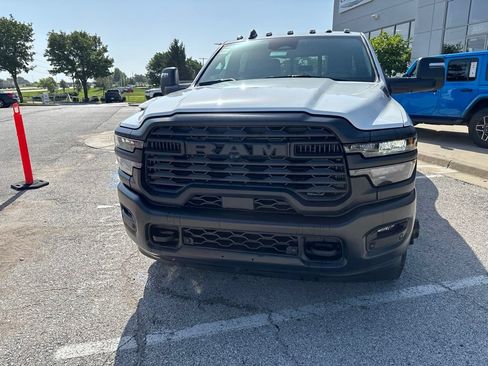 Used 2026 RAM 3500 Tradesman AWD/4WD image 11