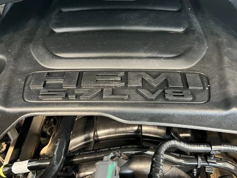 Used 2020 RAM 1500 Laramie w/ Sport Appearance Package AWD/4WD image 55