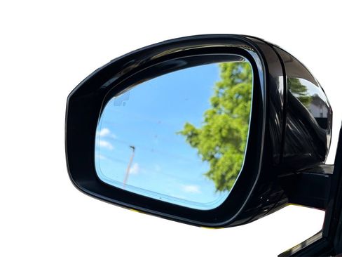 Used 2015 Land Rover Range Rover Autobiography AWD/4WD image 49