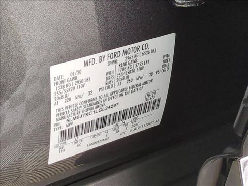 Used 2020 Lincoln Aviator Reserve AWD/4WD image 27