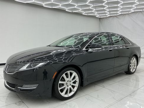 Used 2014 Lincoln MKZ AWD w/ Equipment Group 102A Reserve image 6