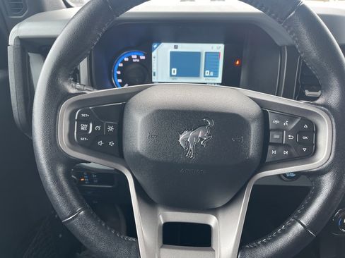 Used 2023 Ford Bronco Big Bend image 20