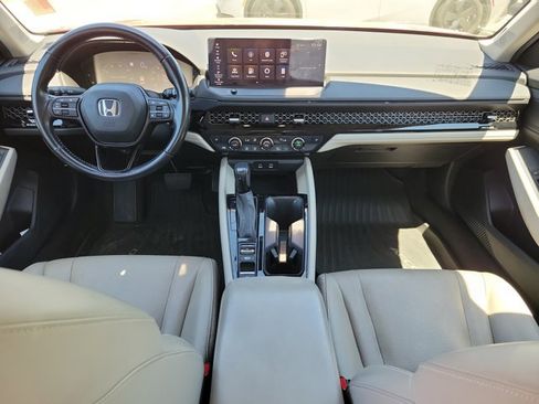 Used 2024 Honda Accord EX-L image 12