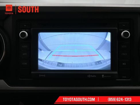 Used 2019 Toyota Tacoma SR5 image 16