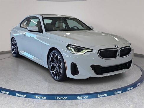 New 2026 BMW 230i Coupe w/ Premium Package RWD image 3