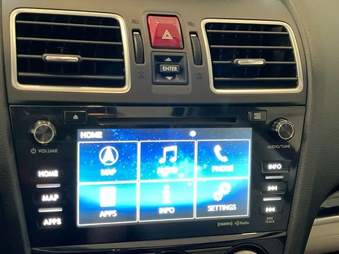 Used 2017 Subaru Forester 2.5i Limited AWD/4WD image 16