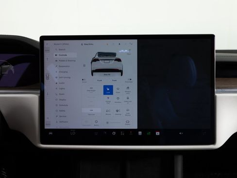 Used 2023 Tesla Model X AWD/4WD image 37