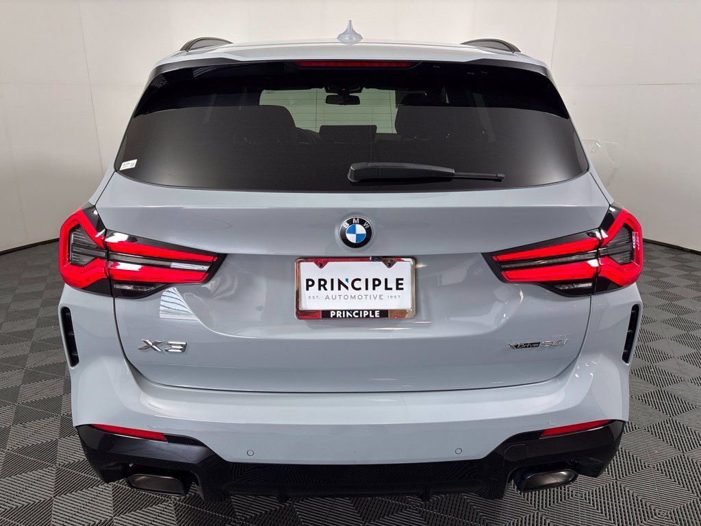 Certified 2024 BMW X3 xDrive30i w/ M Sport Package AWD/4WD image 6