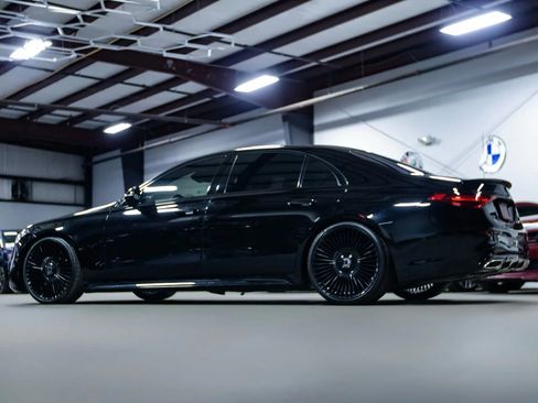 Used 2021 Mercedes-Benz S 580 S 580 4MATIC Sedan 4D image 18