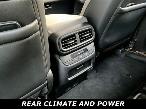 Used 2024 Honda Pilot EX-L image 10