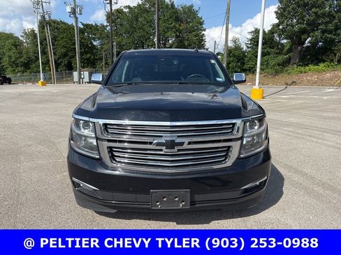 Used 2017 Chevrolet Tahoe Premier AWD/4WD image 2