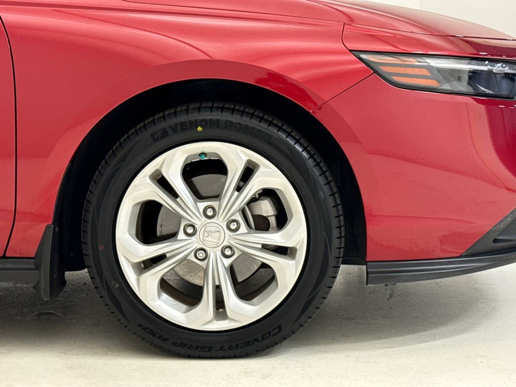 Certified 2023 Honda Accord LX image 6