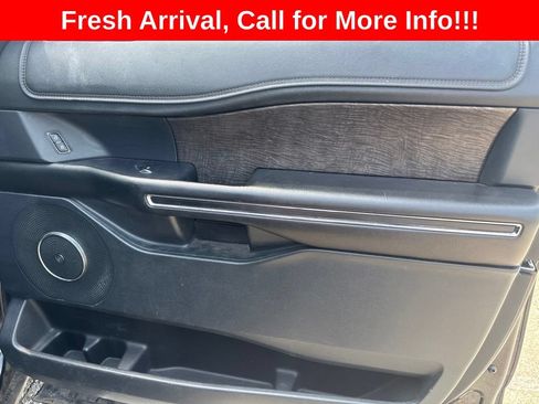 Used 2018 Ford Expedition Max Limited w/ Equipment Group 302A AWD/4WD image 30