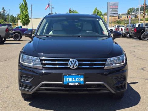 Used 2021 Volkswagen Tiguan SE AWD/4WD image 8