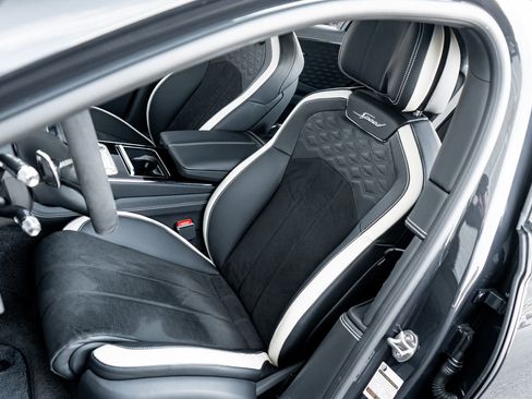 Used 2025 Bentley Flying Spur Speed image 23