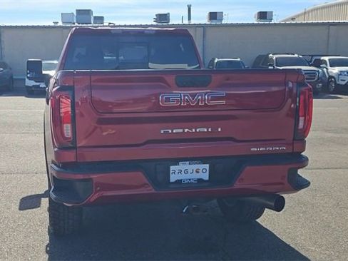 Used 2022 GMC Sierra 3500 Denali w/ Technology Package image 7