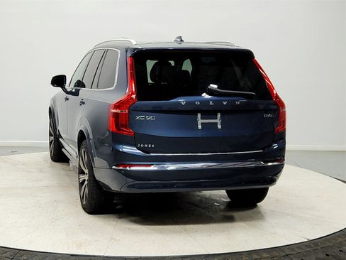 Used 2024 Volvo XC90 B6 Ultimate w/ Protection Package Premier image 6