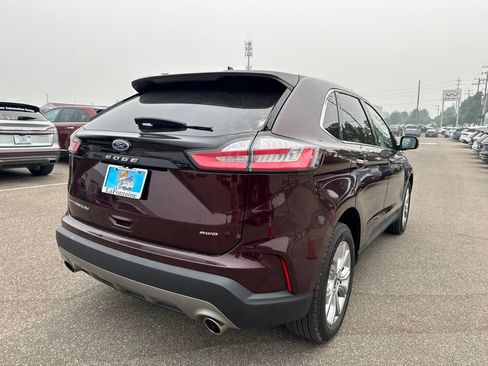 Used 2022 Ford Edge Titanium w/ Equipment Group 301A AWD/4WD image 5