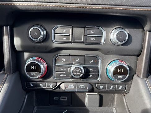 Used 2024 GMC Yukon XL AT4 w/ AT4 Premium Plus Package image 36