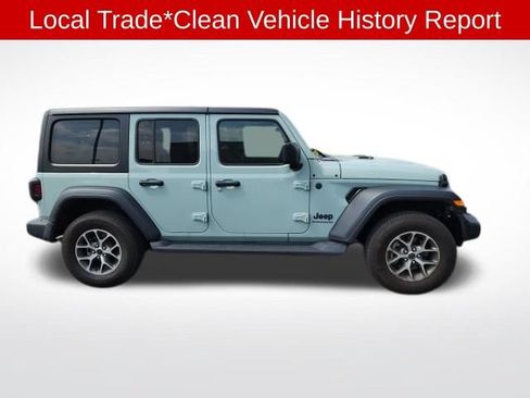 Used 2024 Jeep Wrangler Unlimited Sport AWD/4WD image 4