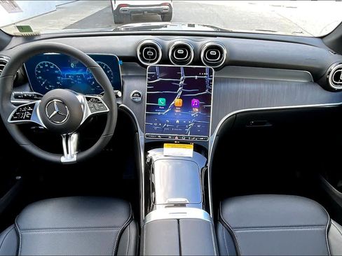 Used 2026 Mercedes-Benz GLC 300 GLC 300 image 5