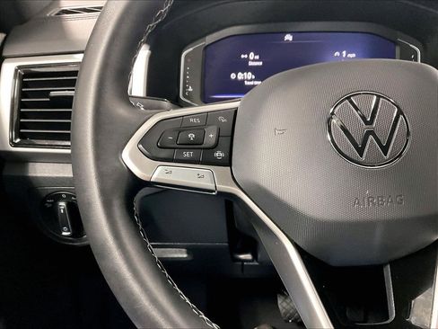 Used 2023 Volkswagen Atlas Cross Sport SE AWD/4WD image 22