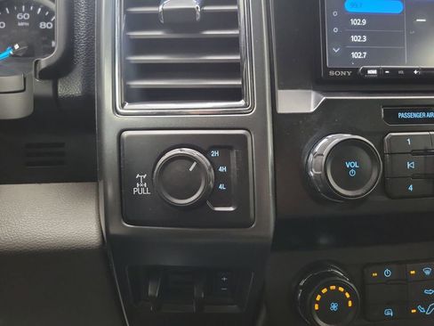 Used 2021 Ford F350 XLT w/ XLT Value Package image 27