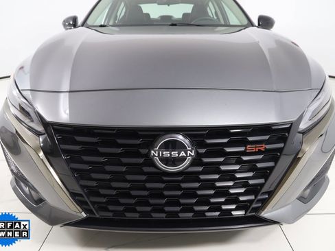 Used 2023 Nissan Altima 2.5 SR image 32