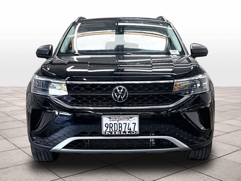 Used 2024 Volkswagen Taos S FWD image 2