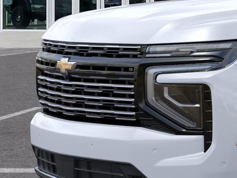 New 2026 Chevrolet Suburban High Country image 15