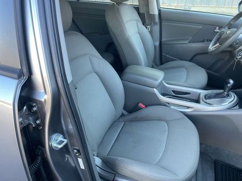 Used 2016 Kia Sportage LX image 44