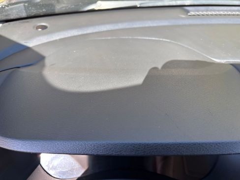 Used 2025 Nissan Sentra S image 34