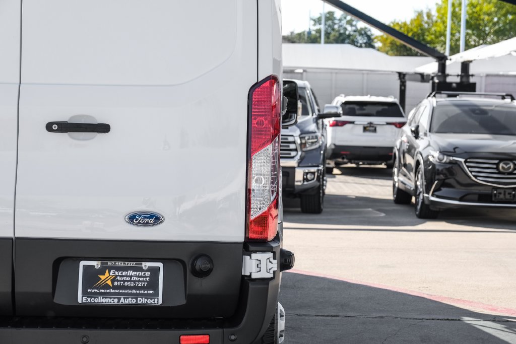 Used 2023 Ford Transit 250 148 High Roof AWD image 45
