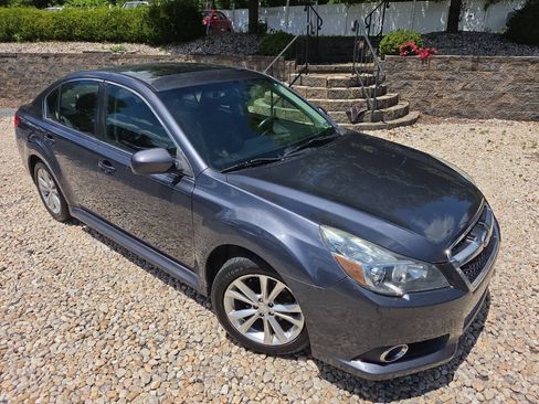 Used 2014 Subaru Legacy 2.5i Limited AWD/4WD image 29