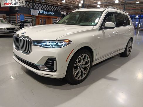 Used 2021 BMW X7 xDrive40i w/ Executive Package AWD/4WD image 6