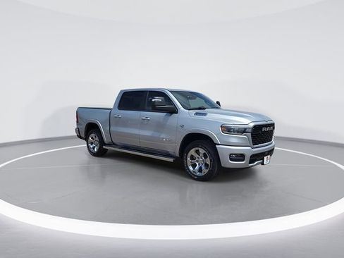 New 2026 RAM 1500 4x4 Crew Cab image 2